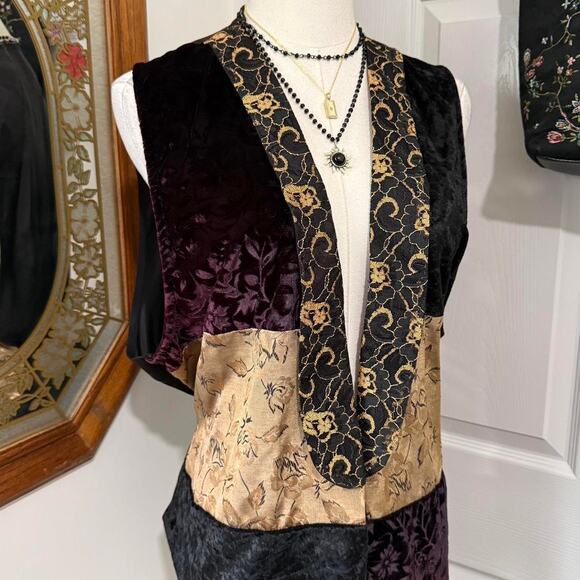 VTG 80s/90s Marmie Westt Gold, Black & Burgundy Velvet Lace Whimsy Vest Top L - Picture 2 of 7